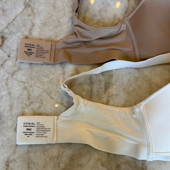 2 Bra SET; SOMA Endless Wireless Lifting/Smoothing Bras; Tan & Ivory; Size 38C - Picture 4 of 8